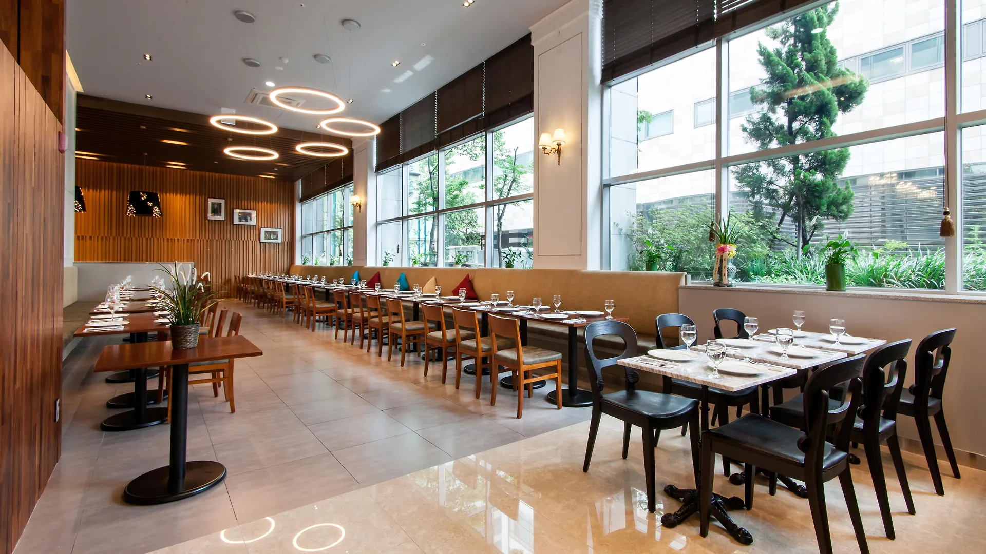 ***  Hotel Atrium Jongno Seul Güney Kore